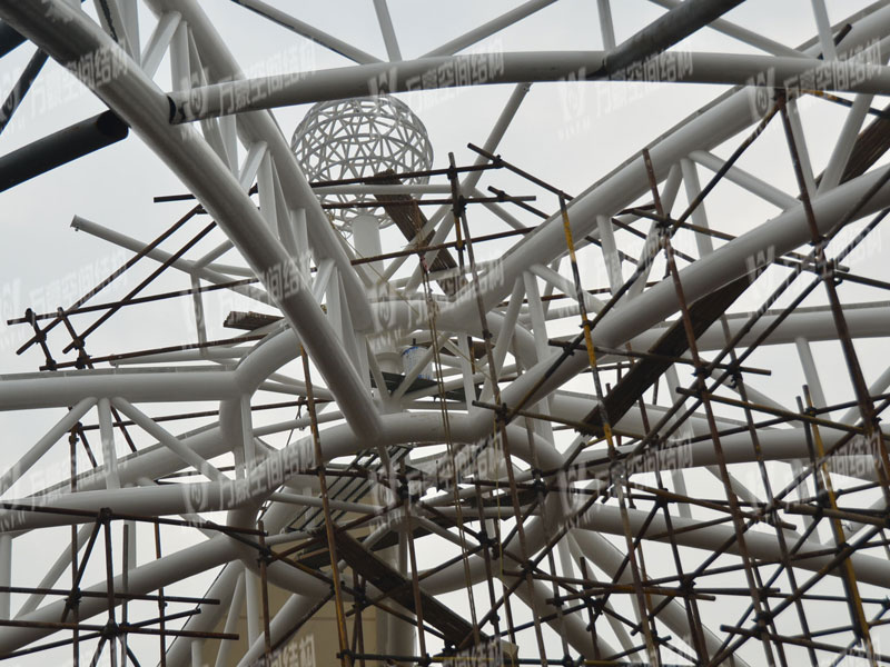 天華鄉(xiāng)村大舞臺異型鋼結(jié)構(gòu)項目