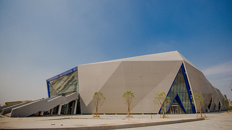 ETFE膜結(jié)構(gòu)材料與PTFE膜結(jié)構(gòu)材料哪個更好？分別有什么特點？