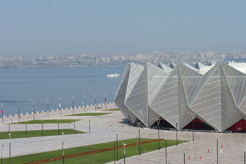 PTFE膜材有什么特點(diǎn)？為什么ptfe膜結(jié)構(gòu)被稱為永久膜結(jié)構(gòu)？