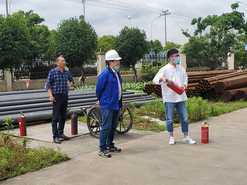 萬豪空間結(jié)構(gòu)防火防爆應(yīng)急演練活動圓滿完成 萬豪空間結(jié)構(gòu)防火防爆應(yīng)急演練活動圓滿完成