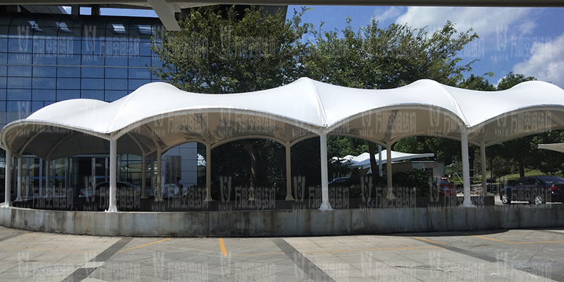 膜結(jié)構(gòu)停車棚的安裝工藝是怎樣的？膜結(jié)構(gòu)車棚安裝步驟有哪些？