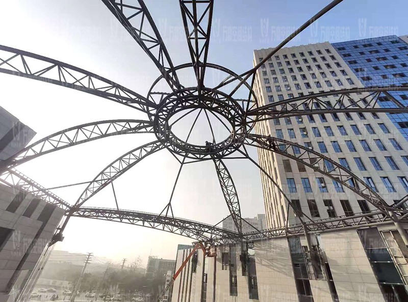 新泰卓越·財(cái)富廣場異型鋼結(jié)構(gòu)項(xiàng)目 新泰卓越·財(cái)富廣場異型鋼結(jié)構(gòu)項(xiàng)目