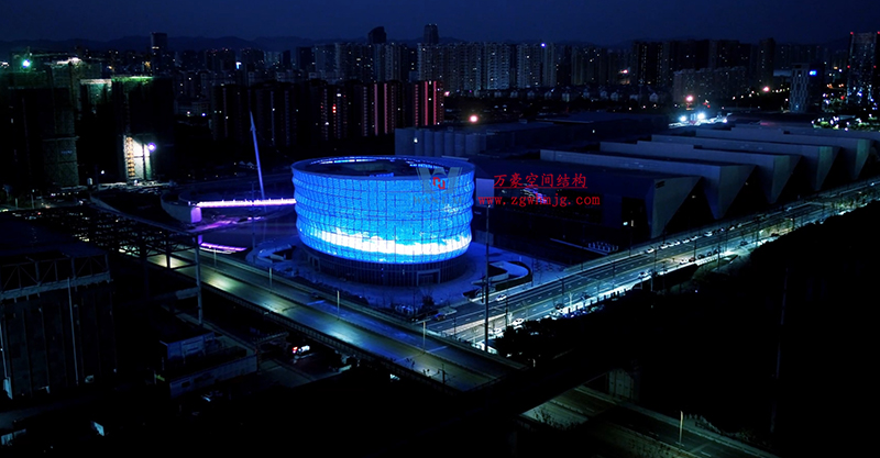 高顏值織物幕墻膜結(jié)構(gòu)的優(yōu)勢(shì)