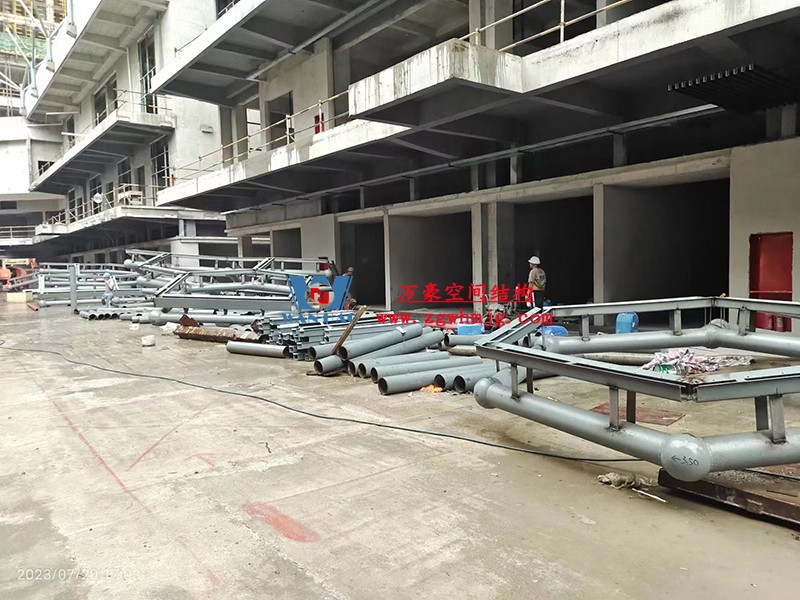 嘉興長安里ETFE氣枕鋼膜結(jié)構(gòu)頂棚工程 嘉興長安里ETFE氣枕鋼膜結(jié)構(gòu)頂棚工程