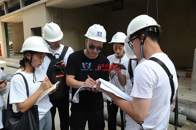 嘉興長安里ETFE氣枕鋼膜結構頂棚工程現(xiàn)場學習觀摩會 嘉興長安里ETFE氣枕鋼膜結構頂棚工程現(xiàn)場學習觀摩會