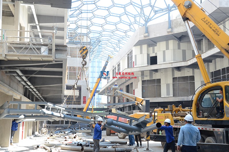 嘉興長安里ETFE氣枕鋼膜結構頂棚工程現(xiàn)場學習觀摩會 嘉興長安里ETFE氣枕鋼膜結構頂棚工程現(xiàn)場學習觀摩會