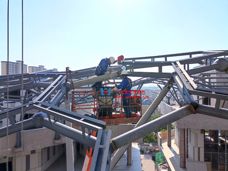 嘉興長安里ETFE氣枕鋼膜結構頂棚工程現(xiàn)場學習觀摩會 嘉興長安里ETFE氣枕鋼膜結構頂棚工程現(xiàn)場學習觀摩會