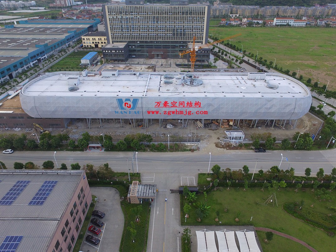 菲仕電機外立面PTFE網(wǎng)格膜結(jié)構(gòu)項目