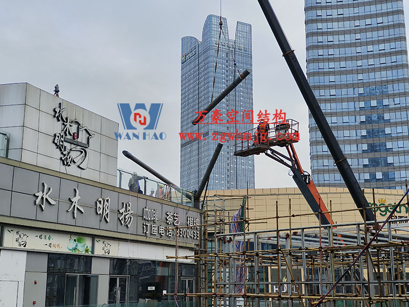 南充萬達商業(yè)街區(qū)蓋頂天幕空間鋼結(jié)構(gòu) 南充萬達商業(yè)街區(qū)蓋頂天幕空間鋼結(jié)構(gòu)