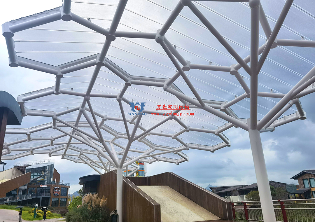 膜結(jié)構(gòu)遮陽雨棚受歡迎的主要原因是什么？