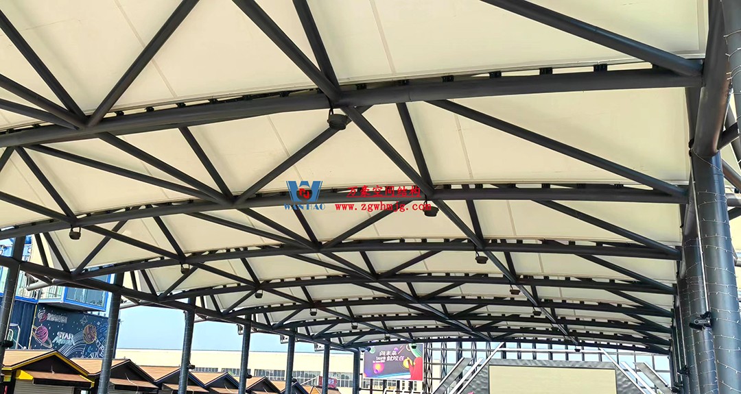 膜結(jié)構(gòu)遮陽雨棚受歡迎的主要原因是什么？