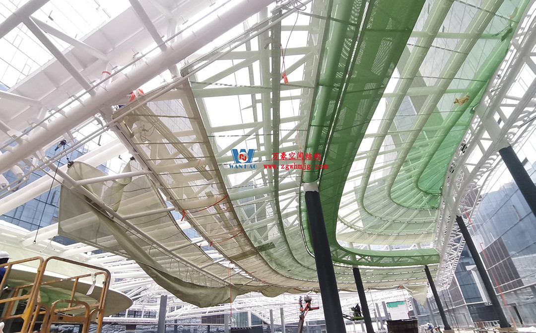 高效協(xié)作|勇于擔(dān)當(dāng)—杭州博多森谷ETFE氣枕連廊天幕項目最新施工進(jìn)展 高效協(xié)作|勇于擔(dān)當(dāng)—杭州博多森谷ETFE氣枕連廊天幕項目最新施工進(jìn)展