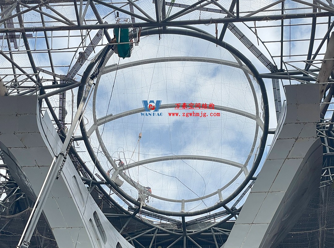 重慶東站站房正在加速建設(shè)，全力繪就項(xiàng)目新篇章