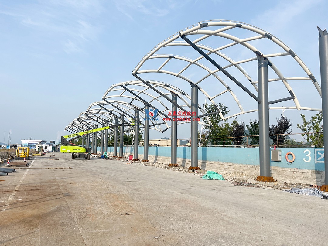 全面加速建設(shè)，創(chuàng)建優(yōu)質(zhì)精品工程