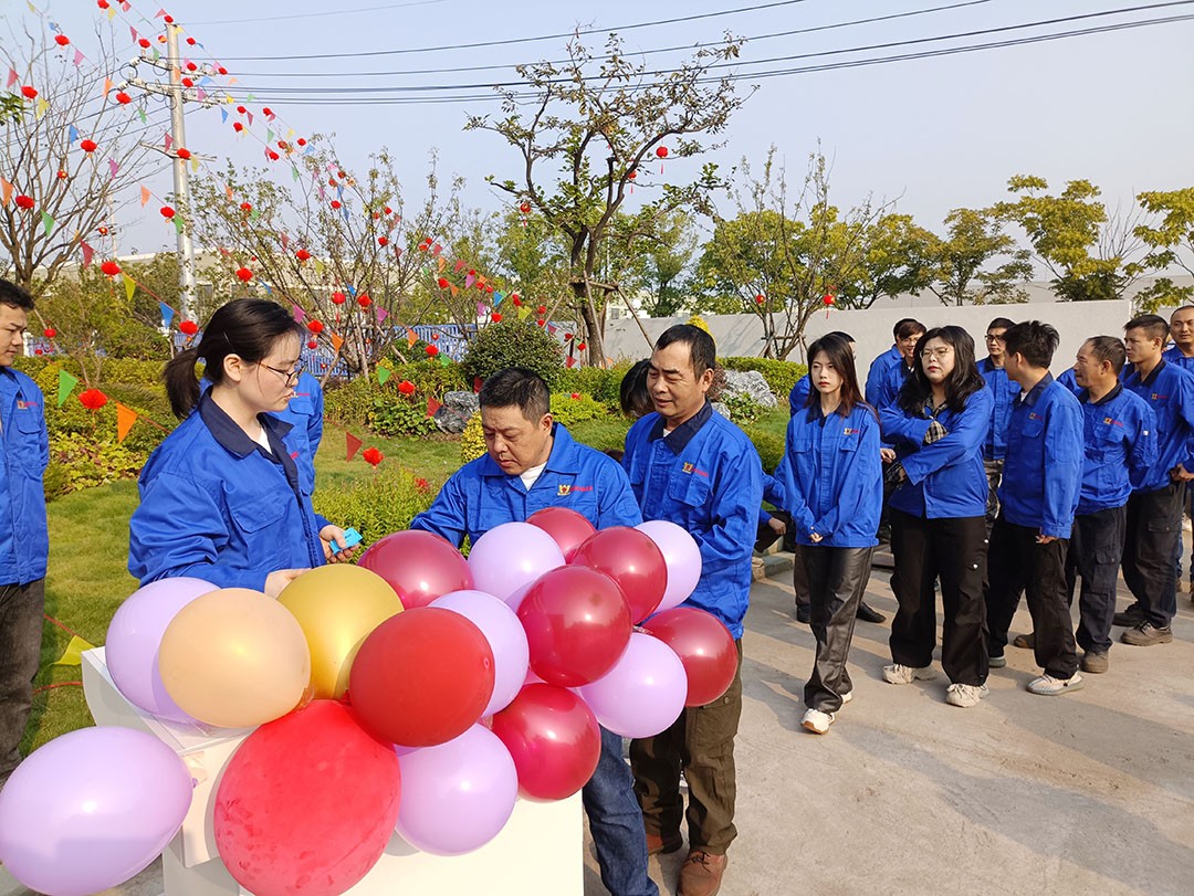 萬(wàn)豪集團(tuán)|喜迎喬遷，盛啟新章！