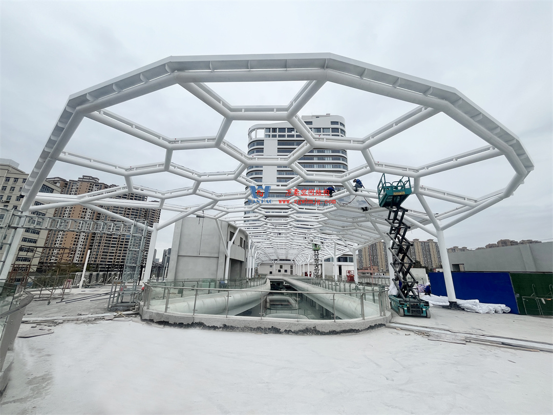 茂名總匯天街ETFE氣枕商業(yè)天幕，打造光影藝術“場景”