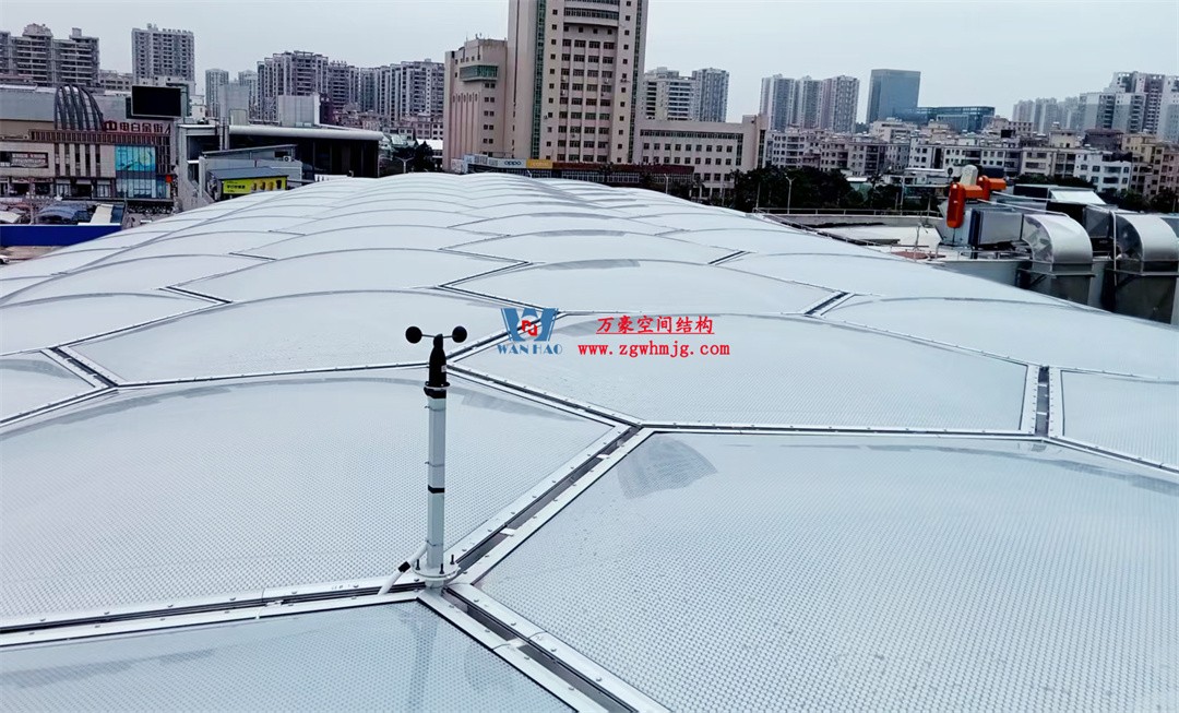 茂名總匯天街ETFE氣枕商業(yè)天幕，打造光影藝術“場景”