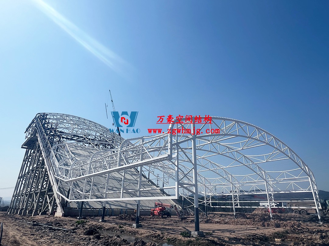 馭風逐沙，織就賽道美學——比亞迪紹興嵊州賽車場干拔沙坡觀景平臺鋼膜結(jié)構(gòu)