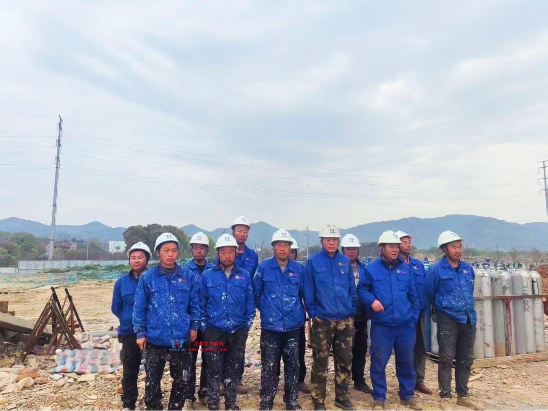 馭風逐沙，織就賽道美學——比亞迪紹興嵊州賽車場干拔沙坡觀景平臺鋼膜結(jié)構(gòu)
