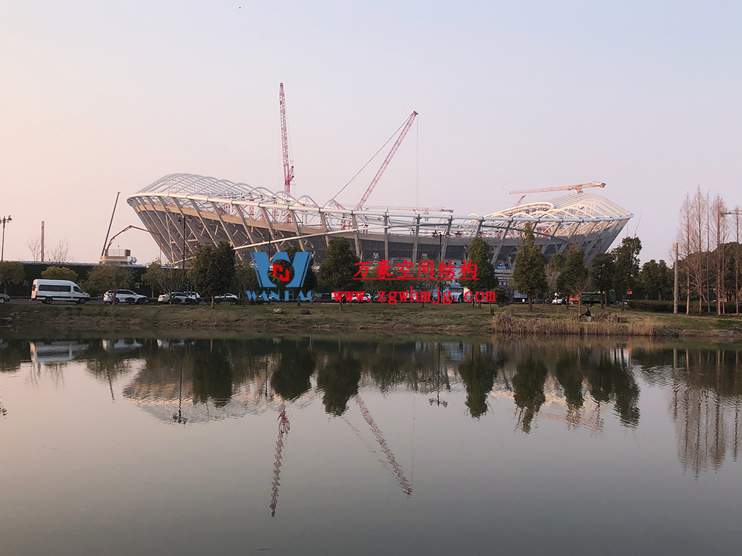 無錫奧林匹克體育產(chǎn)業(yè)中心ETFE膜結(jié)構(gòu)項目 無錫奧林匹克體育產(chǎn)業(yè)中心ETFE膜結(jié)構(gòu)項目