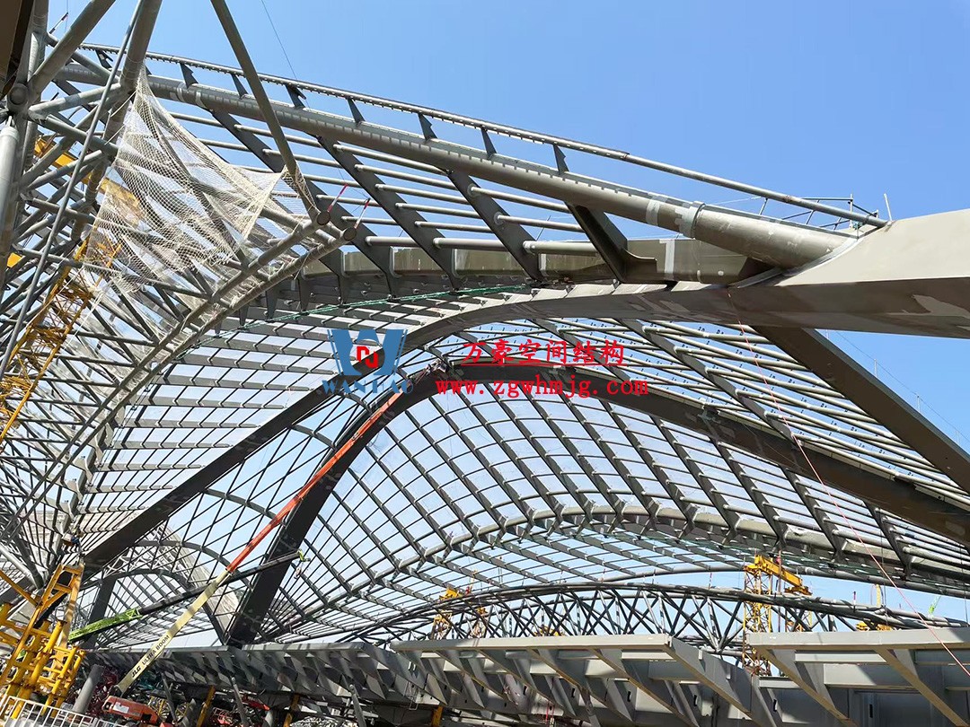 鄭州中原高鐵港數(shù)字展貿(mào)城鋼結(jié)構(gòu)項(xiàng)目 鄭州中原高鐵港數(shù)字展貿(mào)城鋼結(jié)構(gòu)項(xiàng)目