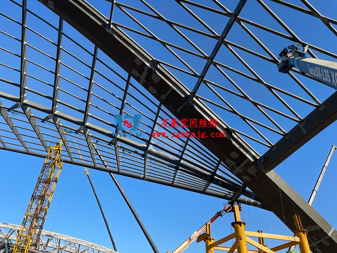 鄭州中原高鐵港數(shù)字展貿(mào)城鋼結(jié)構(gòu)項(xiàng)目 鄭州中原高鐵港數(shù)字展貿(mào)城鋼結(jié)構(gòu)項(xiàng)目