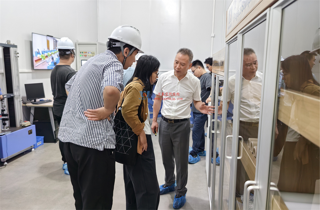 科技賦能品質(zhì)工程 | 萬豪集團攜手浙大團隊圓滿完成無錫奧體中心膜結(jié)構(gòu)排水試驗驗收