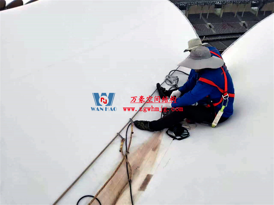 非洲杯肯尼亞體育場(chǎng)PTFE鋼膜結(jié)構(gòu)屋面 非洲杯肯尼亞體育場(chǎng)PTFE鋼膜結(jié)構(gòu)屋面