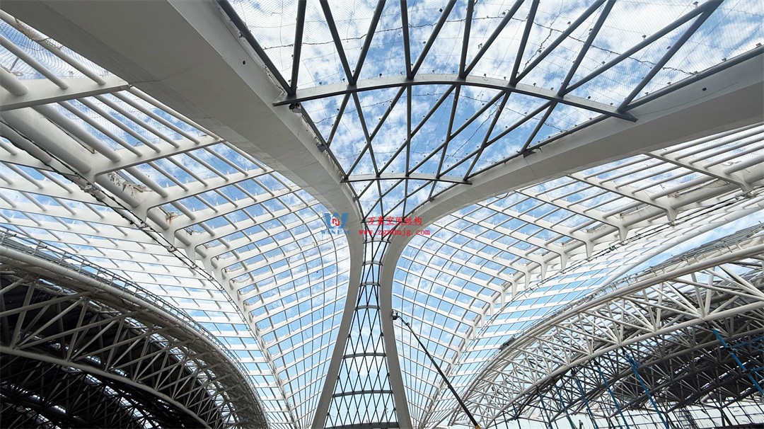 千帆競(jìng)發(fā)勢(shì)如虹｜中原國(guó)際會(huì)展中心膜結(jié)構(gòu)天幕攻堅(jiān)實(shí)錄，擎起中原會(huì)展新地標(biāo)！