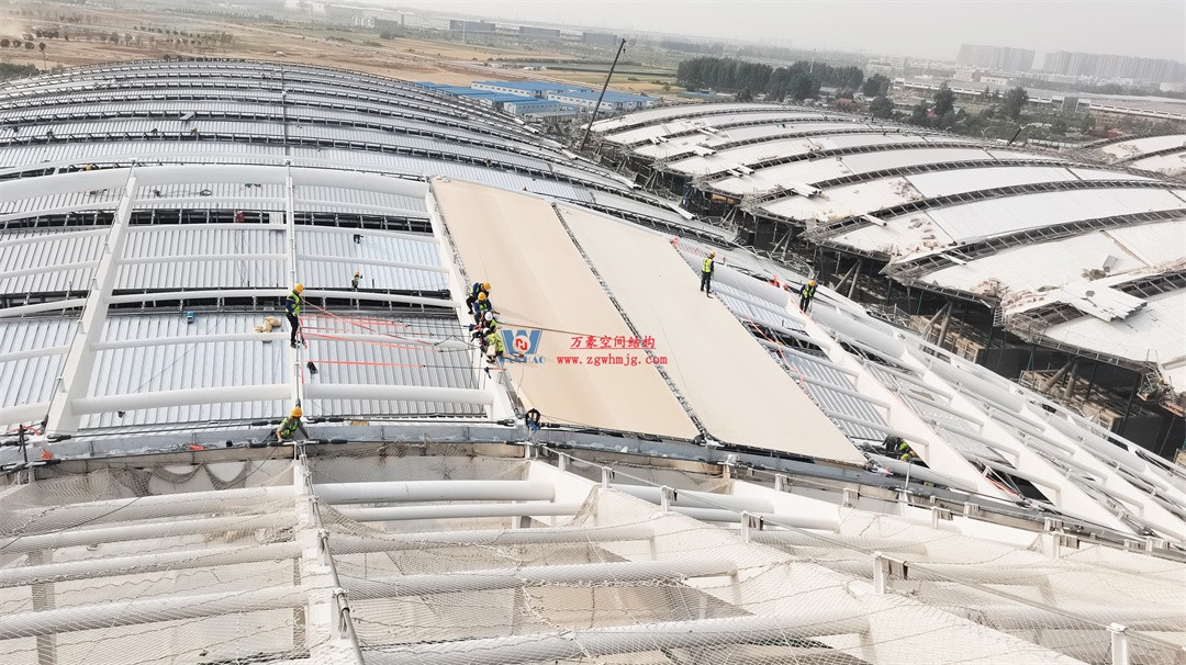 千帆競(jìng)發(fā)勢(shì)如虹｜中原國(guó)際會(huì)展中心膜結(jié)構(gòu)天幕攻堅(jiān)實(shí)錄，擎起中原會(huì)展新地標(biāo)！