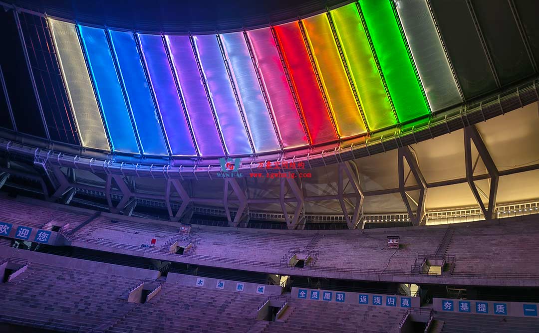 太湖之畔，華燈初上|無錫奧體中心施工加速