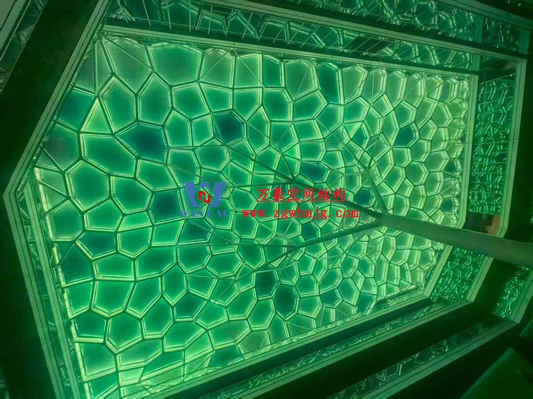 安吉縣昌碩小區(qū)地塊房產(chǎn)開(kāi)發(fā)項(xiàng)目ETFE天幕