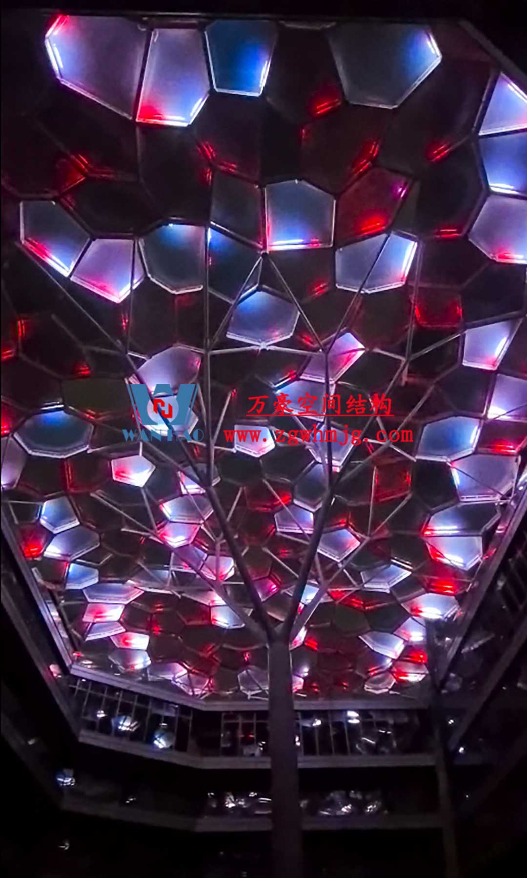 安吉縣昌碩小區(qū)地塊房產(chǎn)開發(fā)項目鋼結(jié)構(gòu)天幕工程