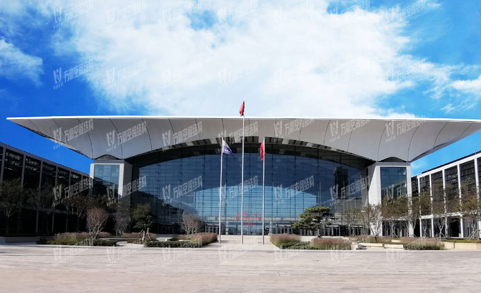 PTFE膜材有哪些特點？為什么PTFE膜材如此受歡迎?