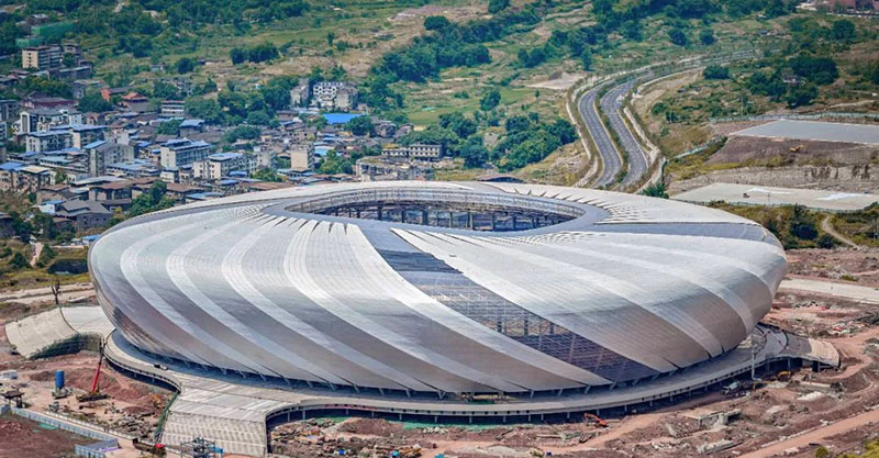 最新進展！龍興足球場10月底竣工交付