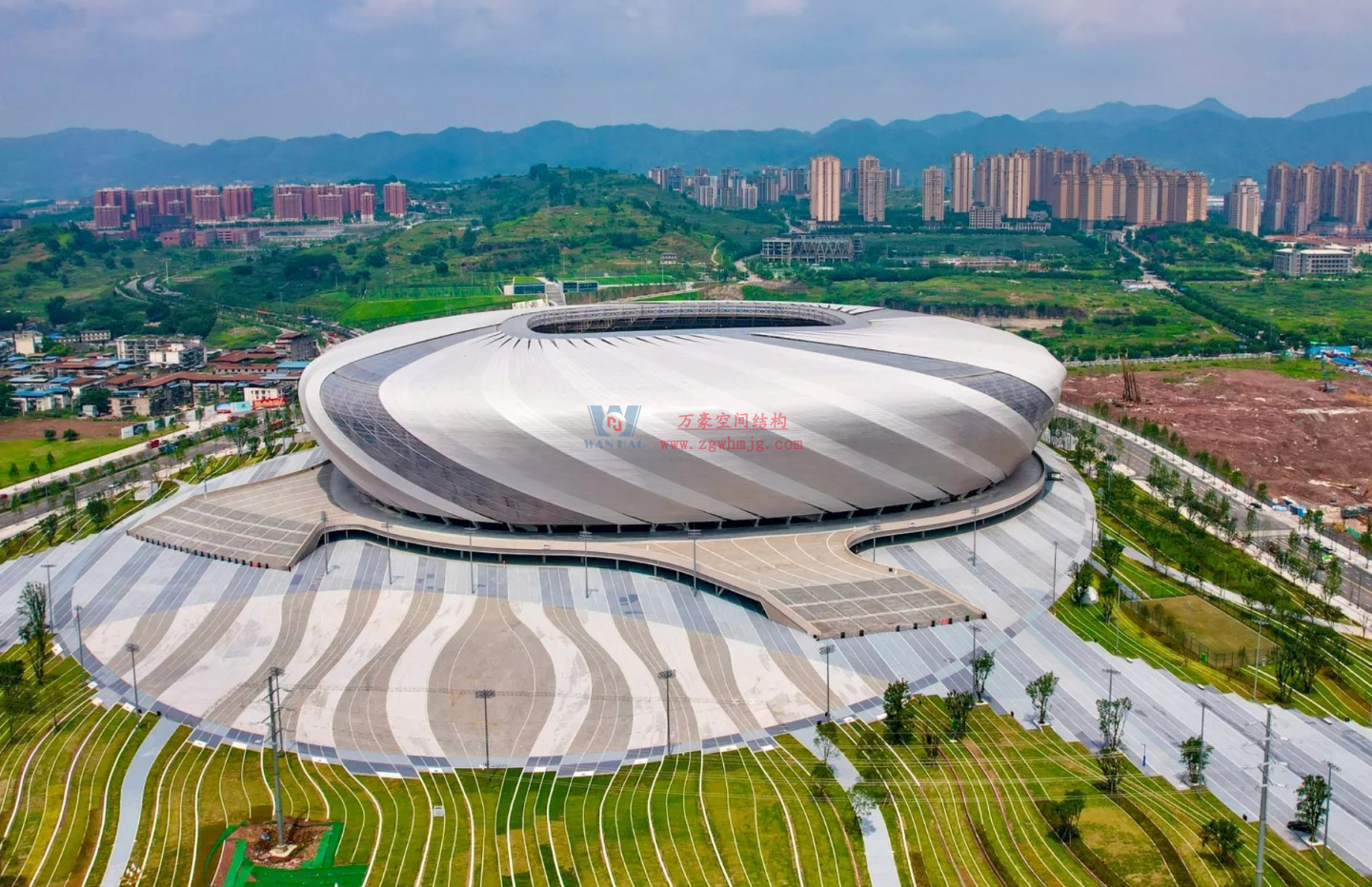 超震撼！重慶龍興足球場(chǎng)嗨聲響徹云霄